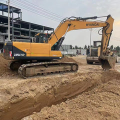 2013 Year Used Hyundai Excavator 225L VS